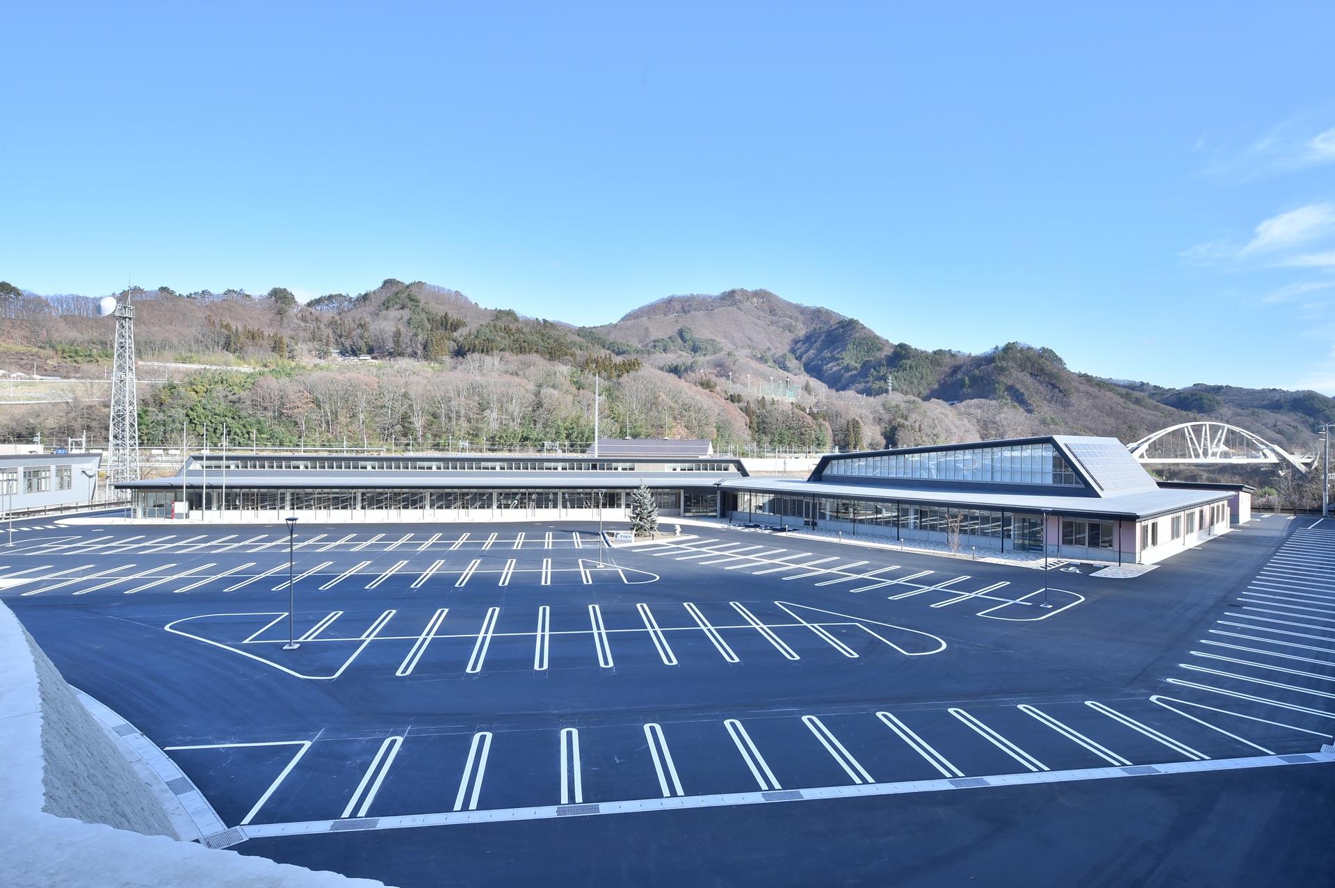 長野原町住民総合センター　外観